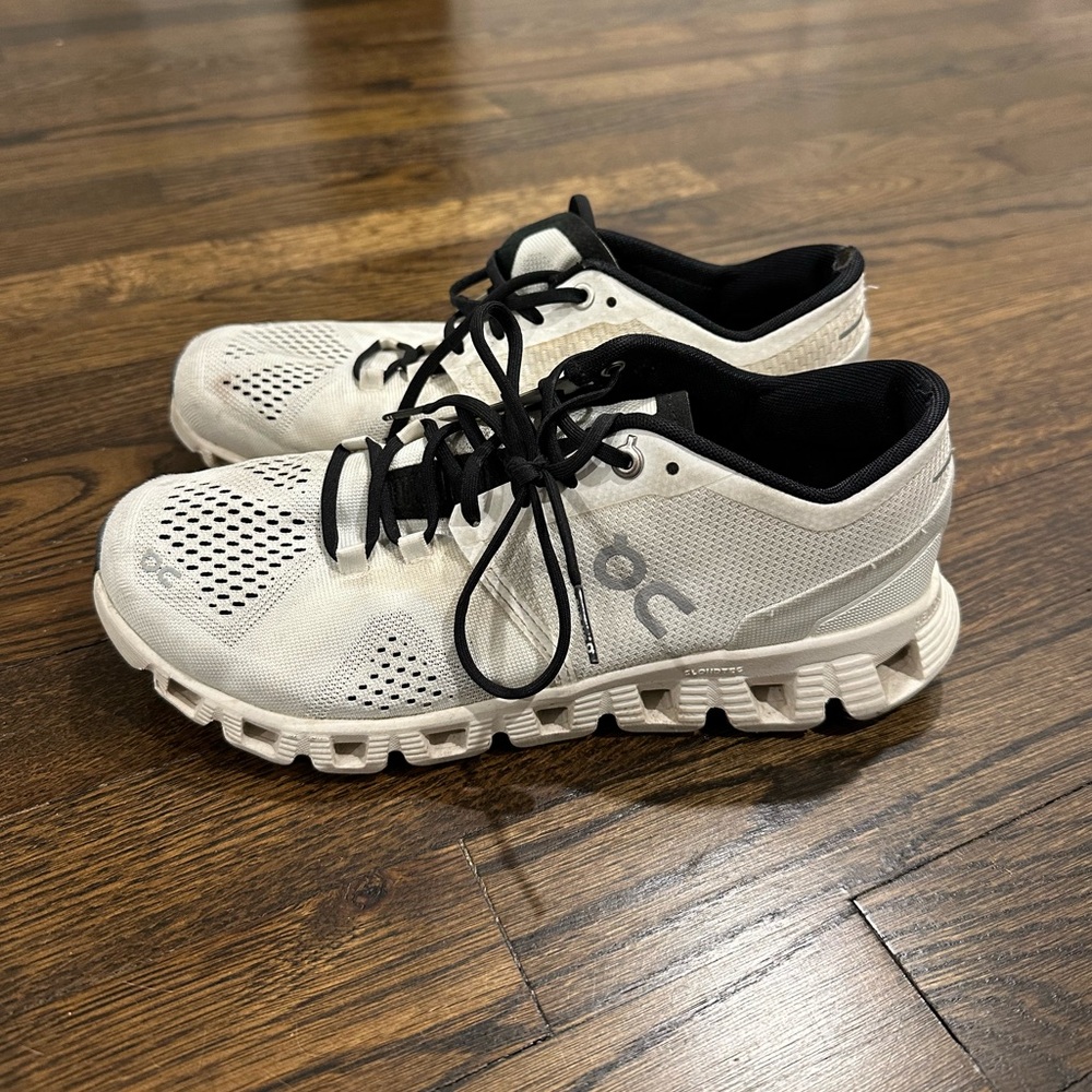 Women la On Cloud Cloud X 4 size 7